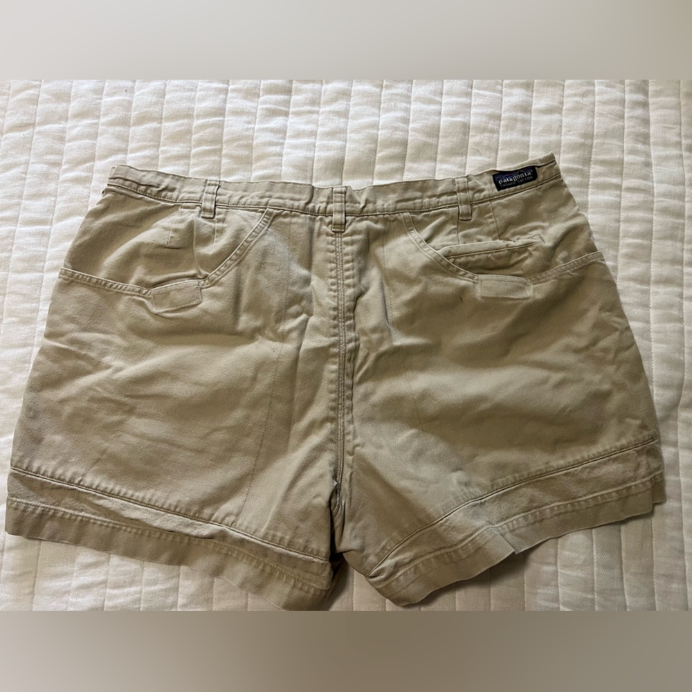 Men’s Patagonia 5” Stand Up Shorts | Khaki | Size 40